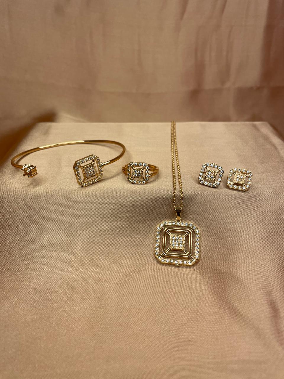 Radiant Square Royalty Set – Gold-Tone Elegance